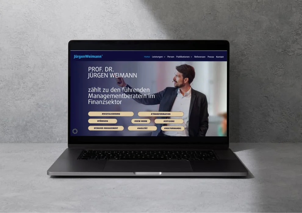 Referenzbeispiel: Website-Darstellung auf Laptop